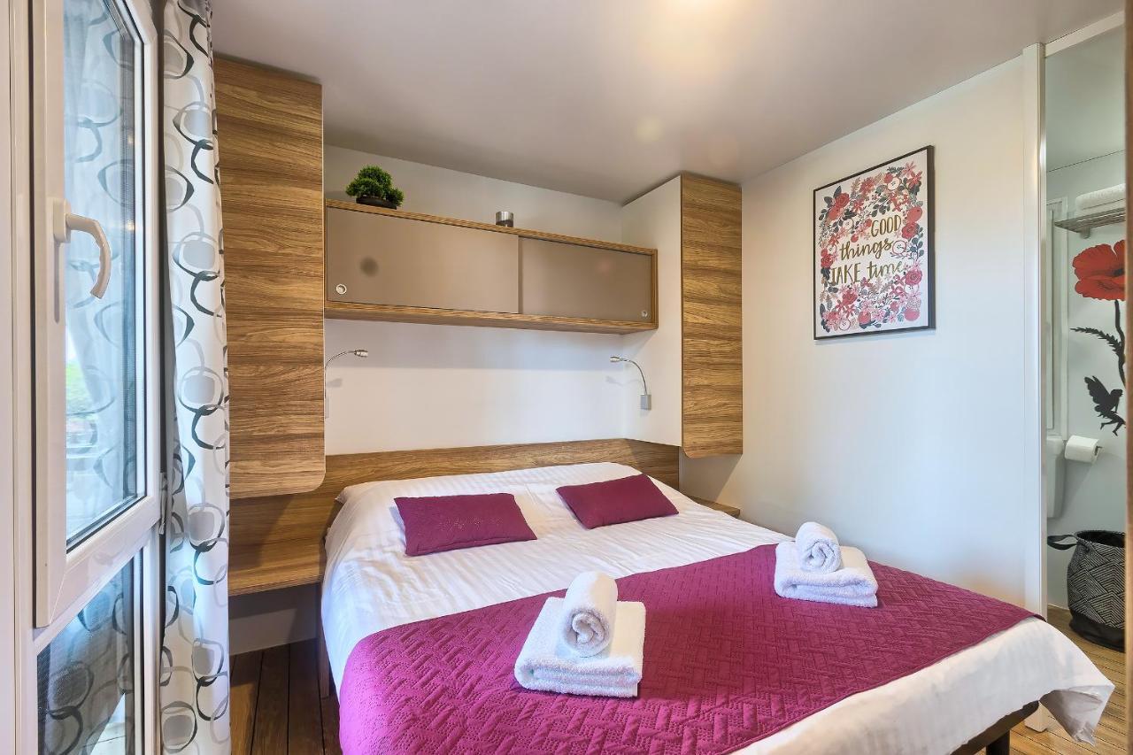 Total Escape Mobile Home Nera Camp Porton Biondi Rovinj Exteriör bild