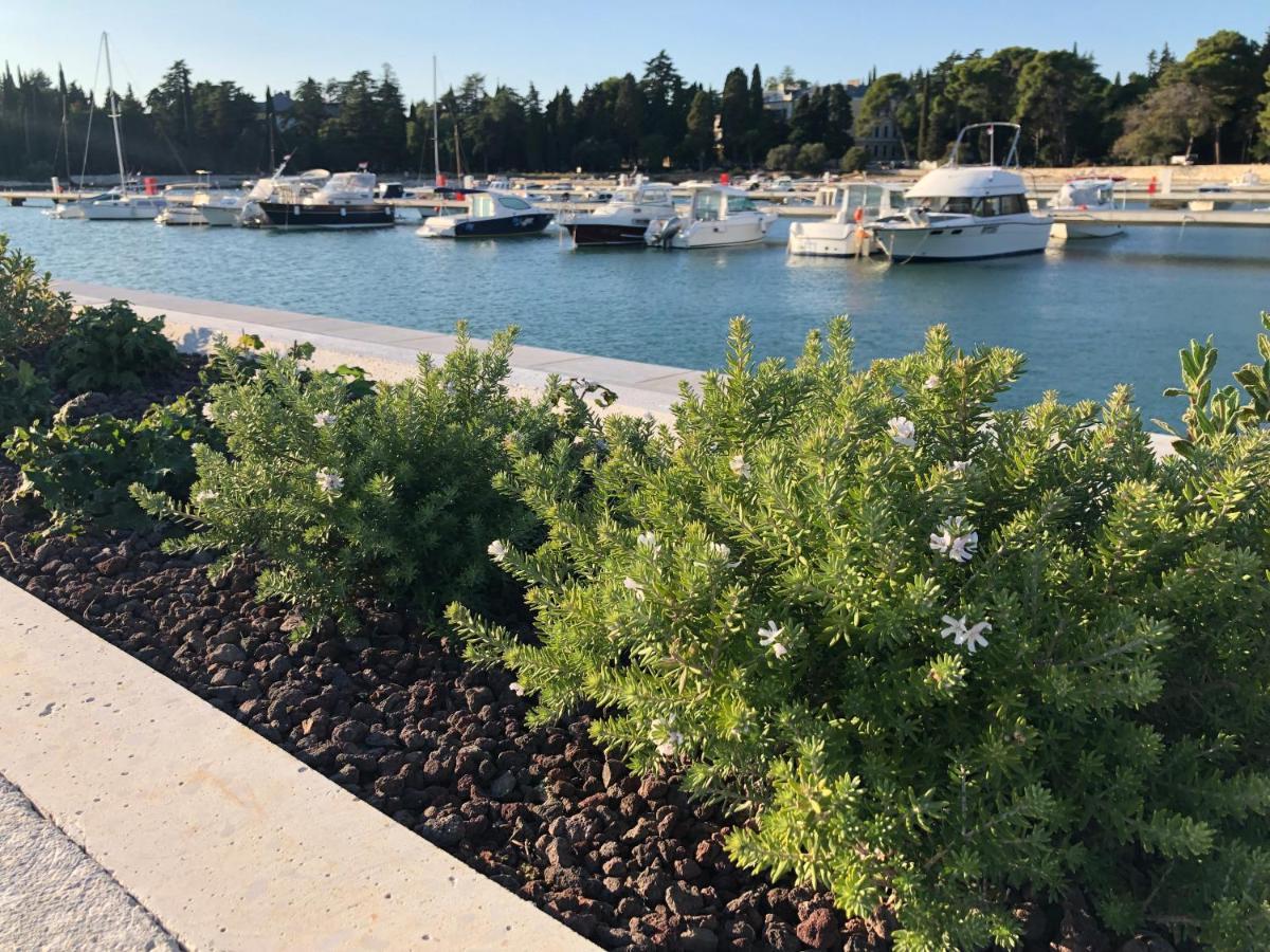 Total Escape Mobile Home Nera Camp Porton Biondi Rovinj Exteriör bild